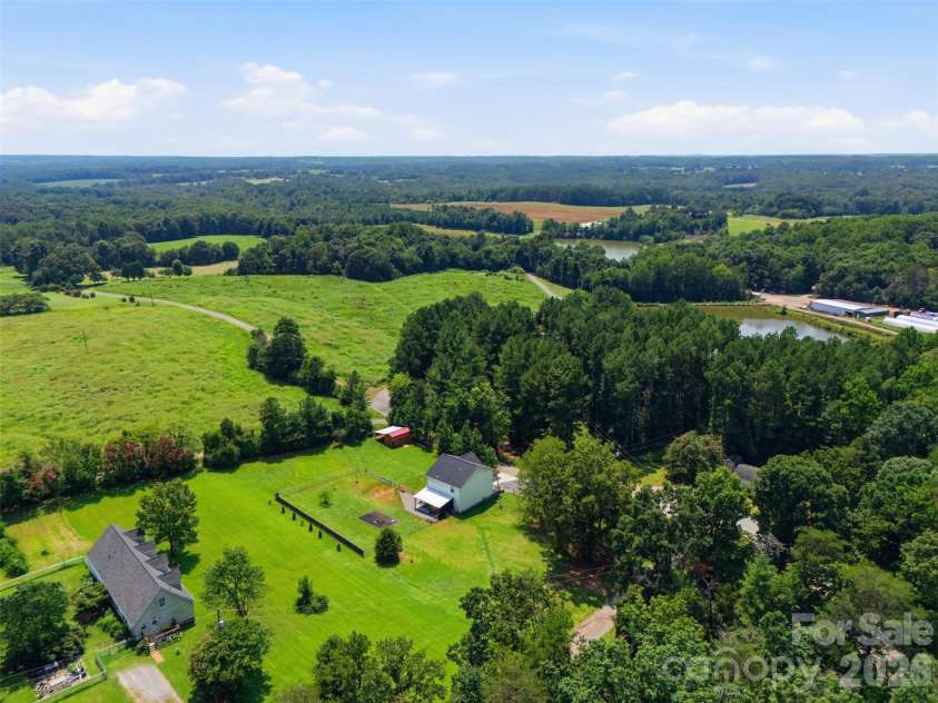 4757 Lama Lane, Lincolnton, NC 28092.  MLS# CAR4413998, YatesRealty ID 44760. 