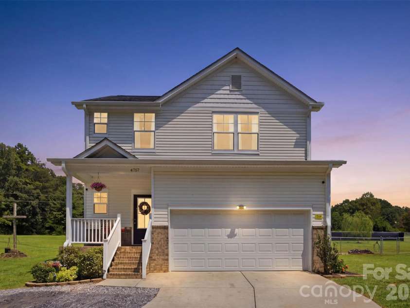 4757 Lama Lane, Lincolnton, NC 28092.  MLS# CAR4413998, YatesRealty ID 44760. 