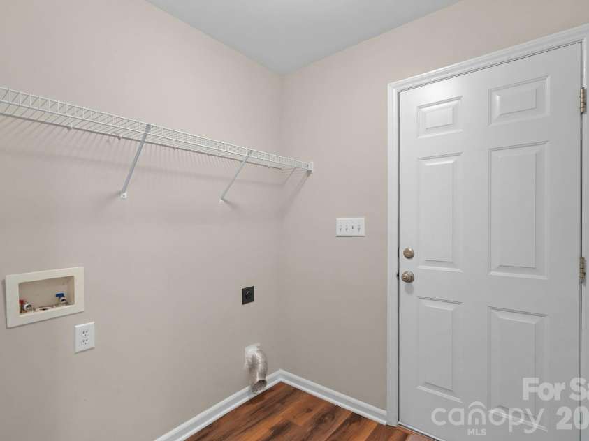 7219 Oxford Hunt Drive, Stanley, NC 28164.  MLS# CAR4408764, YatesRealty ID 44763. 