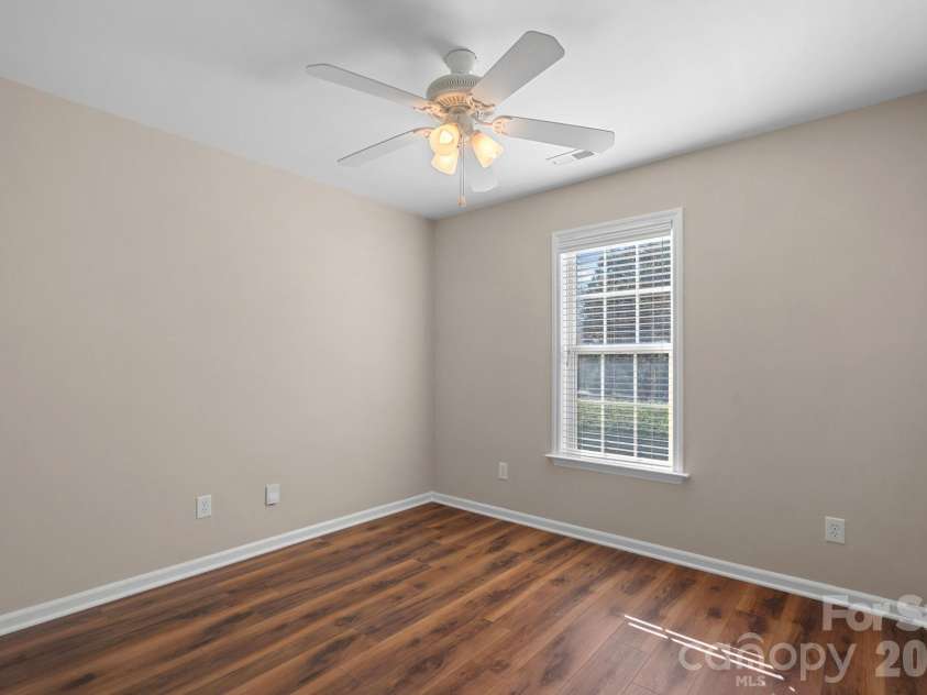 7219 Oxford Hunt Drive, Stanley, NC 28164.  MLS# CAR4408764, YatesRealty ID 44763. 
