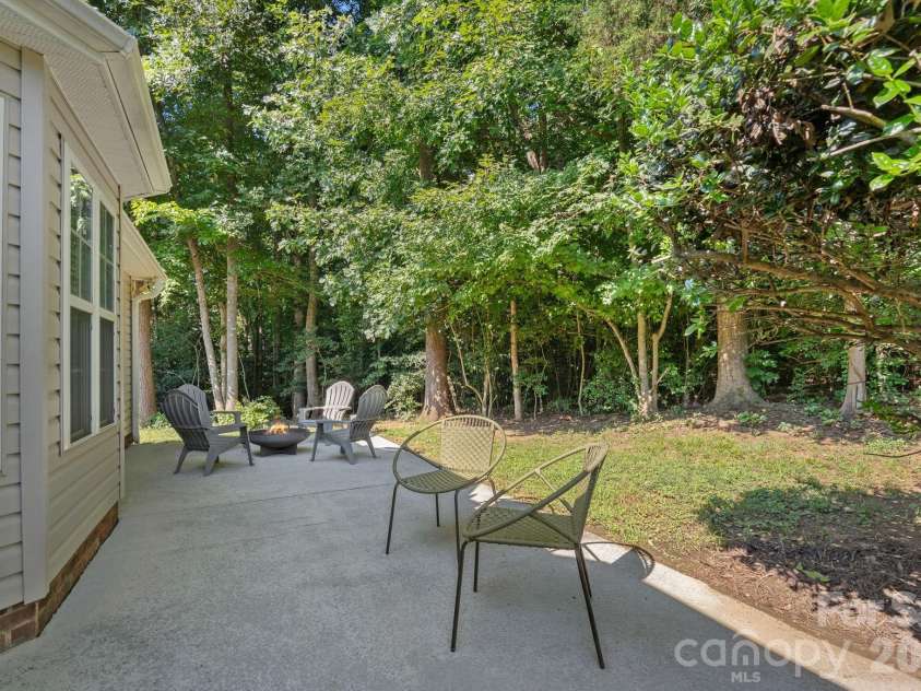 7219 Oxford Hunt Drive, Stanley, NC 28164.  MLS# CAR4408764, YatesRealty ID 44763. 