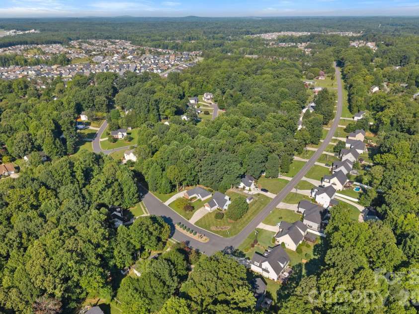 7219 Oxford Hunt Drive, Stanley, NC 28164.  MLS# CAR4408764, YatesRealty ID 44763. 