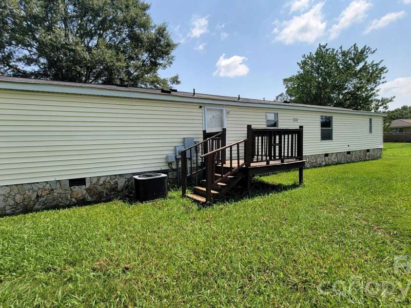 139 Ebenezer Road, Kings Mountain, NC 28086.  MLS# CAR4415144, YatesRealty ID 44766. 