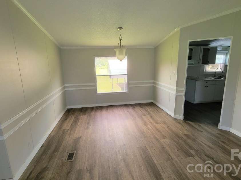 139 Ebenezer Road, Kings Mountain, NC 28086.  MLS# CAR4415144, YatesRealty ID 44766. 