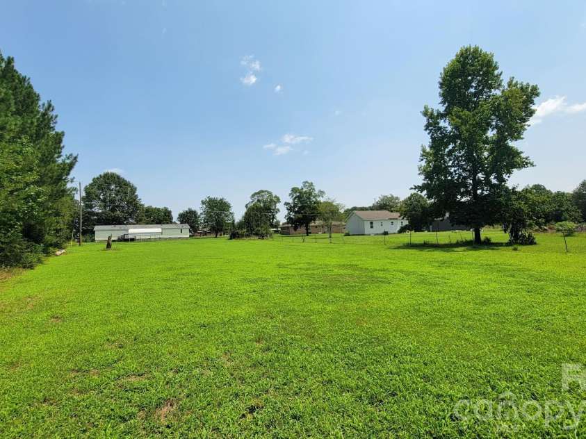 139 Ebenezer Road, Kings Mountain, NC 28086.  MLS# CAR4415144, YatesRealty ID 44766. 