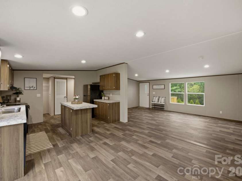 3150 Mariposa Lane, Morganton, NC 28655.  MLS# CAR4413812, YatesRealty ID 44767. 