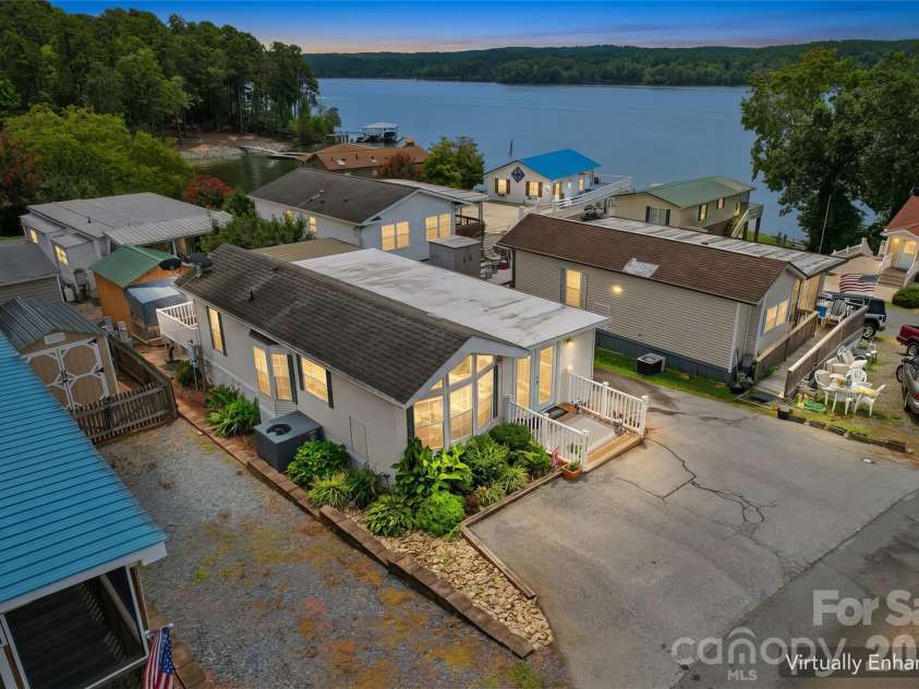 113 Dare Lane, New London, NC 28127.  MLS# CAR4414195, YatesRealty ID 44768. 