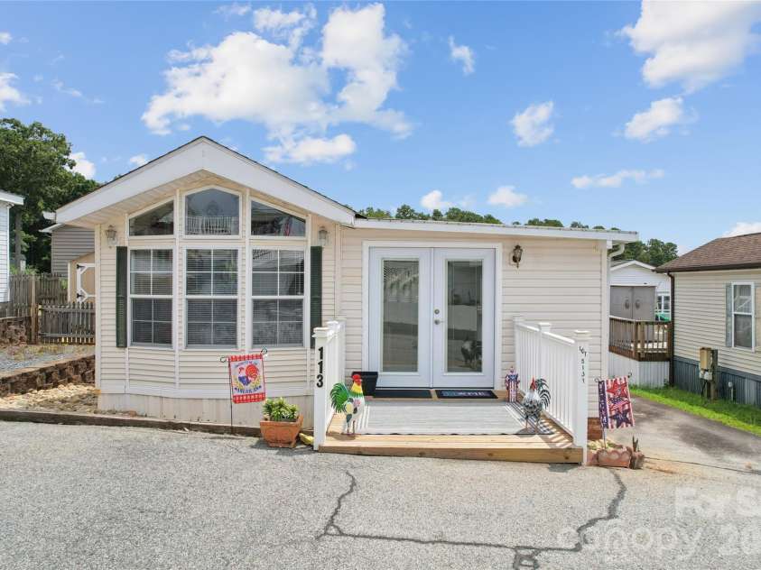 113 Dare Lane, New London, NC 28127.  MLS# CAR4414195, YatesRealty ID 44768. 