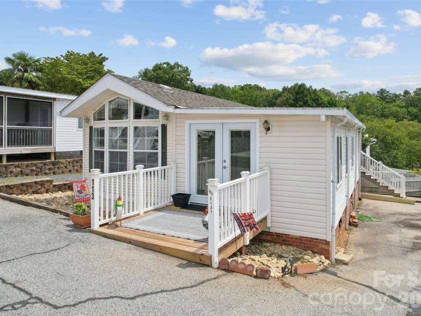 113 Dare Lane, New London, NC 28127.  MLS# CAR4414195, YatesRealty ID 44768. 