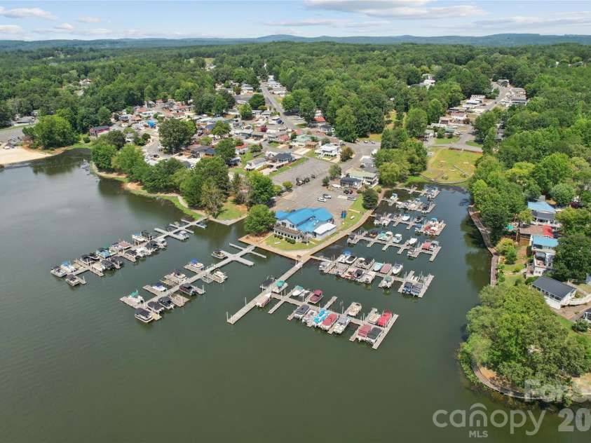 113 Dare Lane, New London, NC 28127.  MLS# CAR4414195, YatesRealty ID 44768. 