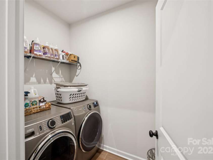 1103 Grays Mill Road, Charlotte, NC 28215.  MLS# CAR4320895, YatesRealty ID 4477. 