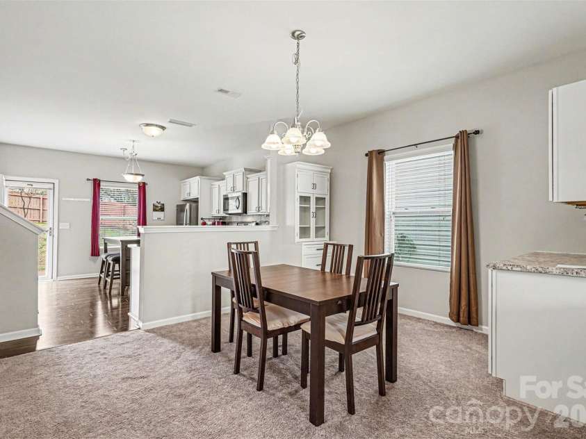 821 Alta Way, Kannapolis, NC 28081.  MLS# CAR4356703, YatesRealty ID 4477. Dining Area
