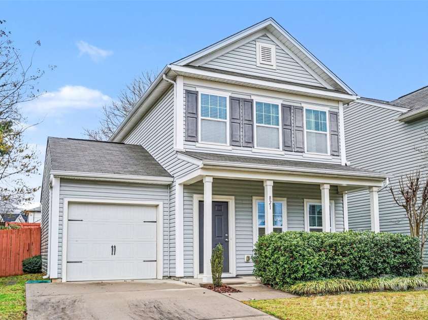 821 Alta Way, Kannapolis, NC 28081.  MLS# CAR4356703, YatesRealty ID 4477. Front Exterior