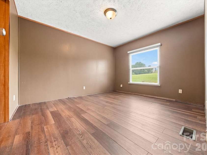 8660 Hollywood Drive, Connelly Springs, NC 28612.  MLS# CAR4415157, YatesRealty ID 44771. 