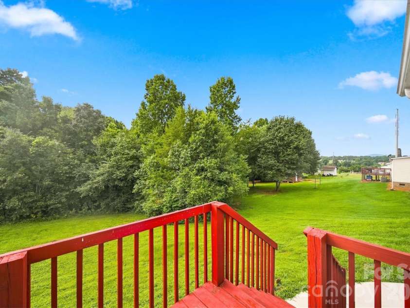 8660 Hollywood Drive, Connelly Springs, NC 28612.  MLS# CAR4415157, YatesRealty ID 44771. 