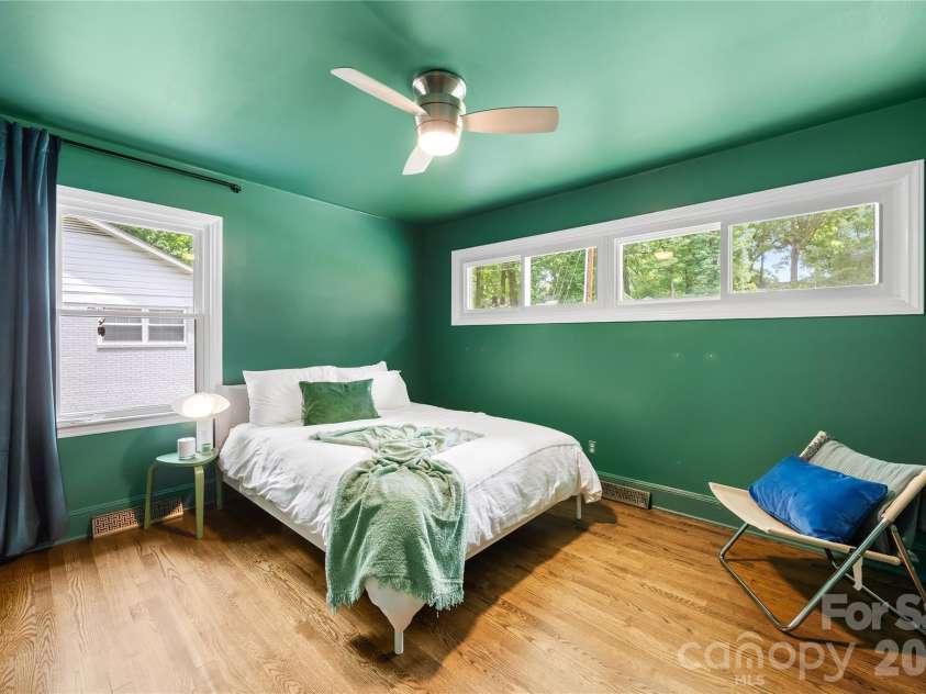 6240 Candlewood Drive, Charlotte, NC 28210.  MLS# CAR4414036, YatesRealty ID 44772. 