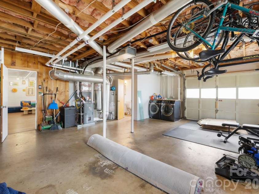 6240 Candlewood Drive, Charlotte, NC 28210.  MLS# CAR4414036, YatesRealty ID 44772. Garage