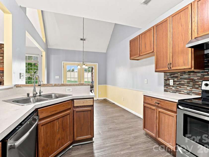 1000 Barbee Farm Drive, Monroe, NC 28110.  MLS# CAR4414823, YatesRealty ID 44773. 