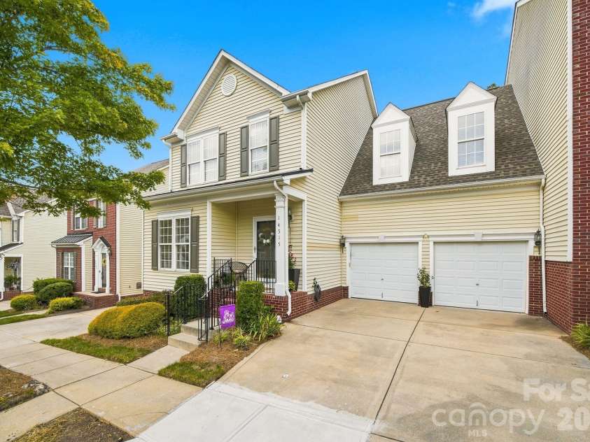 14515 Greenpoint Lane, Huntersville, NC 28078.  MLS# CAR4414914, YatesRealty ID 44774. 