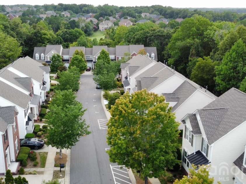 14515 Greenpoint Lane, Huntersville, NC 28078.  MLS# CAR4414914, YatesRealty ID 44774. 