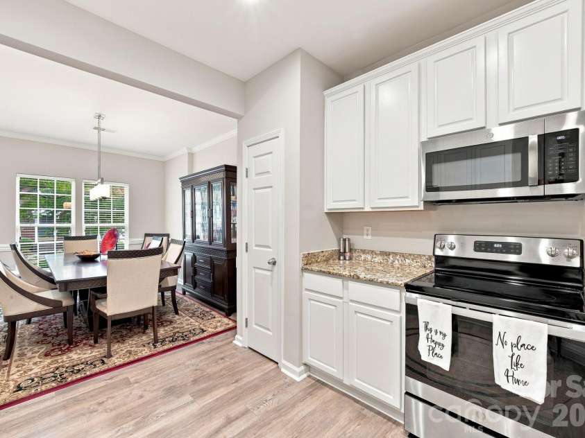 14515 Greenpoint Lane, Huntersville, NC 28078.  MLS# CAR4414914, YatesRealty ID 44774. 