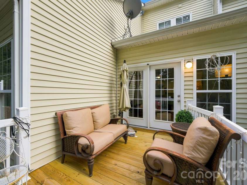14515 Greenpoint Lane, Huntersville, NC 28078.  MLS# CAR4414914, YatesRealty ID 44774. 