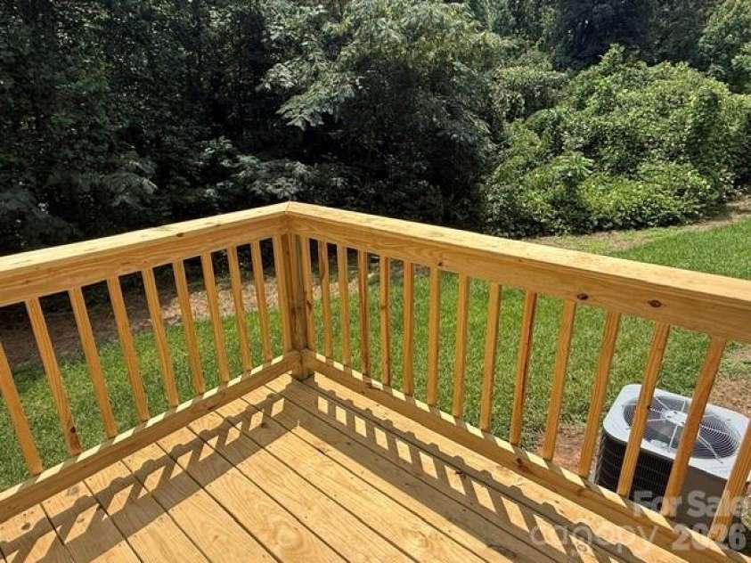 262 Upper Stanley Road, Stanley, NC 28164.  MLS# CAR4413693, YatesRealty ID 44776. Brand new back deck