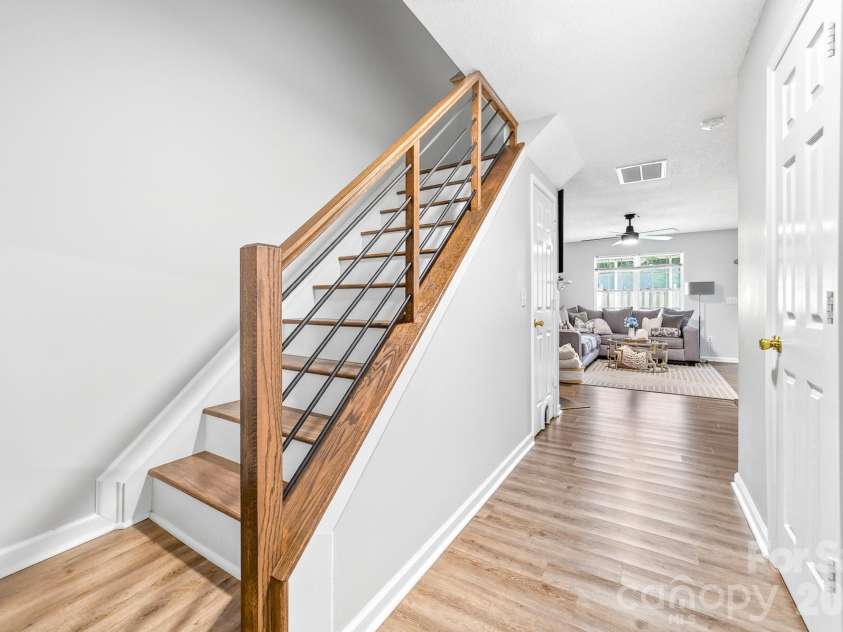 9712 Elizabeth Townes Lane, Charlotte, NC 28277.  MLS# CAR4413149, YatesRealty ID 44778. 
