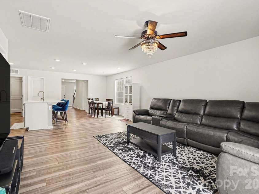 10136 Chatham Run Lane, Charlotte, NC 28262.  MLS# CAR4342699, YatesRealty ID 4478. 
