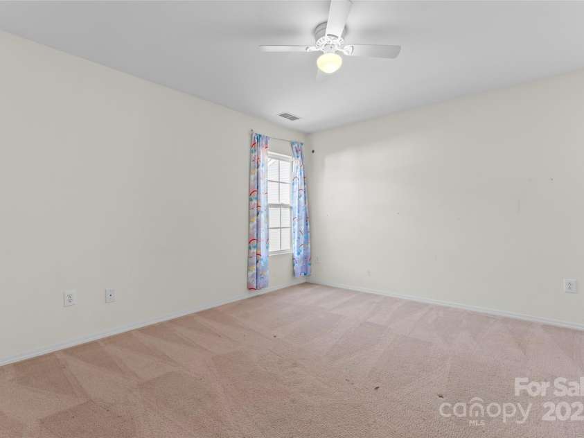 9321 Bayview Parkway, Charlotte, NC 28216.  MLS# CAR4211715, YatesRealty ID 4478. 