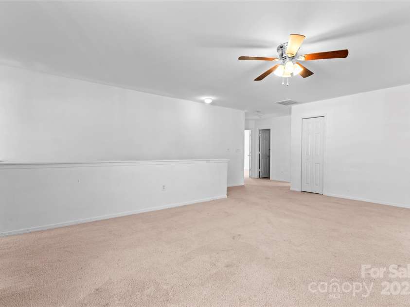 9321 Bayview Parkway, Charlotte, NC 28216.  MLS# CAR4211715, YatesRealty ID 4478. 