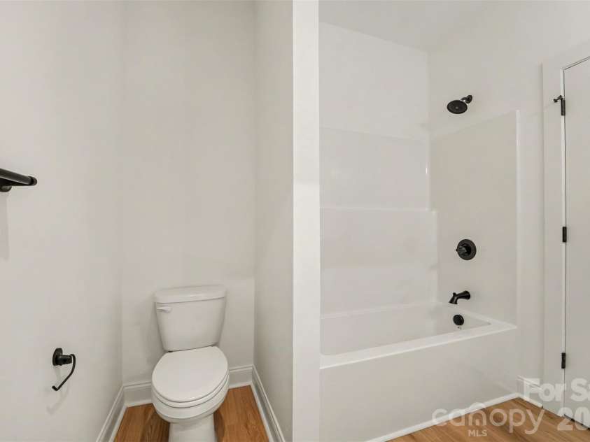 749 Jack Street, Kannapolis, NC 28081.  MLS# CAR4405796, YatesRealty ID 44780. Primary Ensuite