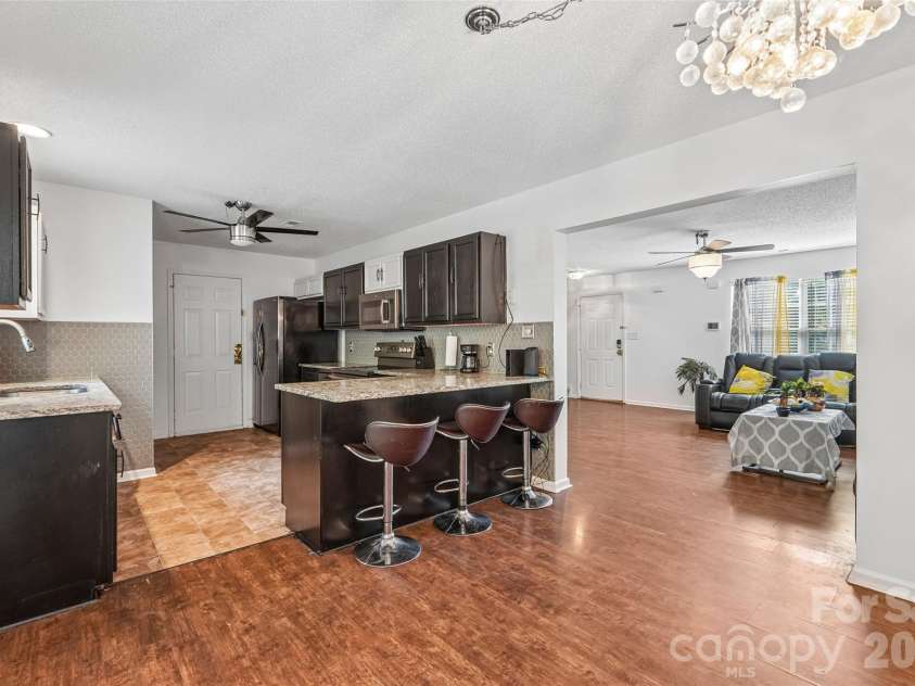 4926 Elizabeth Road, Charlotte, NC 28269.  MLS# CAR4415121, YatesRealty ID 44782. 