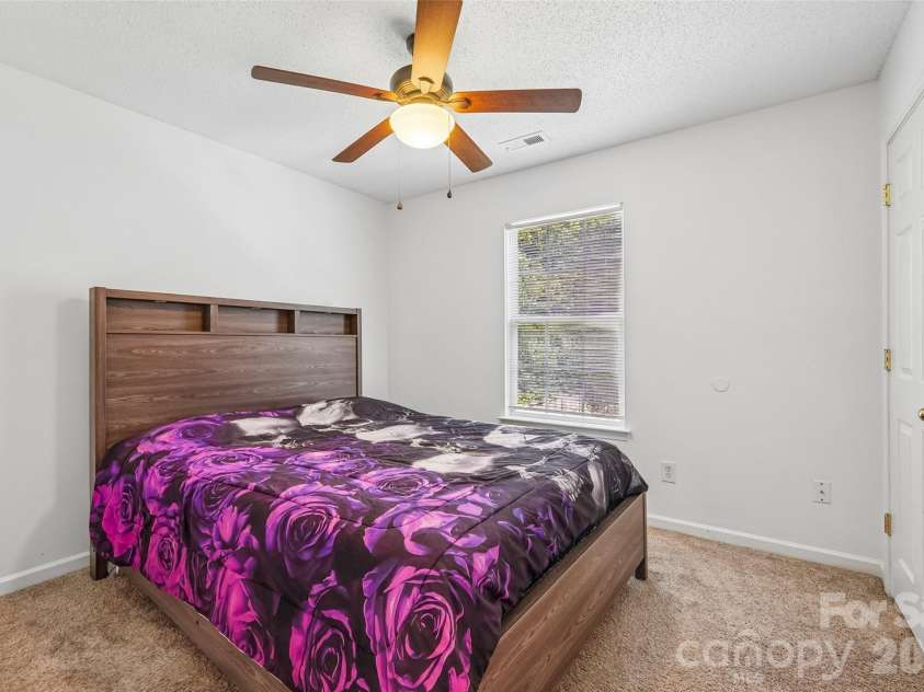 4926 Elizabeth Road, Charlotte, NC 28269.  MLS# CAR4415121, YatesRealty ID 44782. 