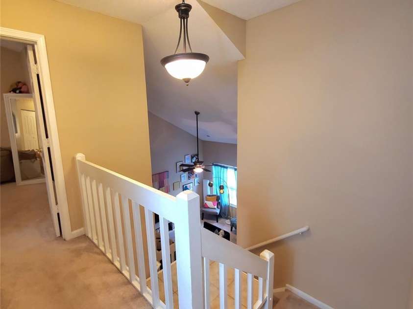 3840 Mosscroft Lane, Charlotte, NC 28215.  MLS# CAR4415146, YatesRealty ID 44783. Hallway