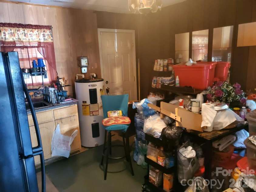 416 Henry Street, Rocky Mount, NC 27803.  MLS# CAR4413843, YatesRealty ID 44787. 