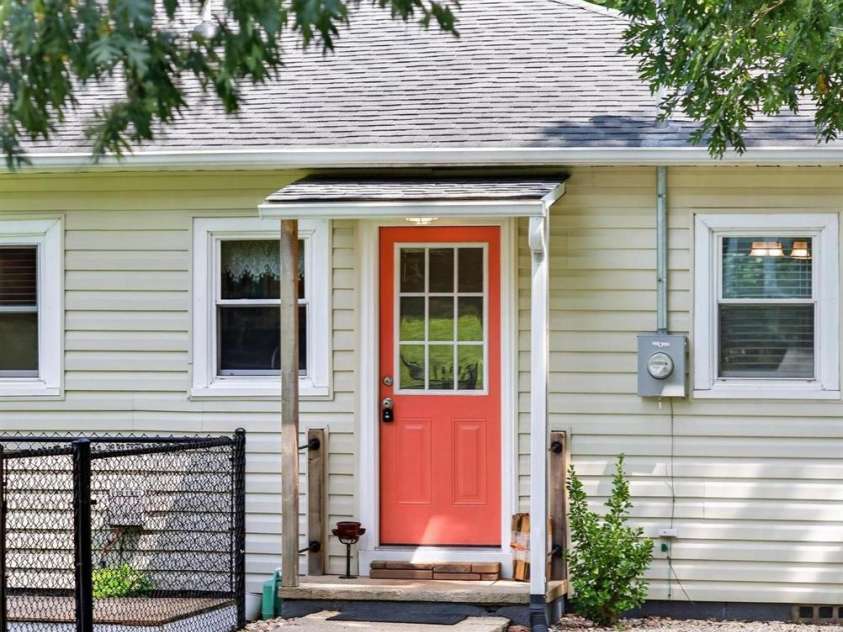 713 Wilmont Street, Lenoir, NC 28645.  MLS# CAR4413917, YatesRealty ID 44788. 