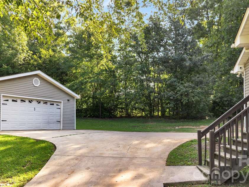 1636 Cedar Terrace Drive, Lancaster, SC 29720.  MLS# CAR4414700, YatesRealty ID 44789. 
