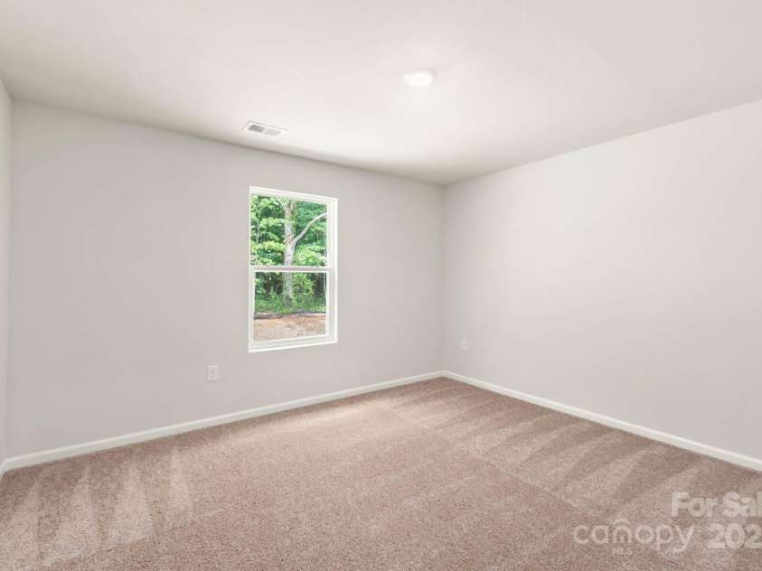 3270 Maple Ridge Drive, Gastonia, NC 28052.  MLS# CAR4221594, YatesRealty ID 4479. 