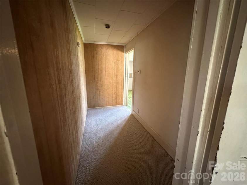 410 Modena Street, Gastonia, NC 28054.  MLS# CAR4415207, YatesRealty ID 44791. 