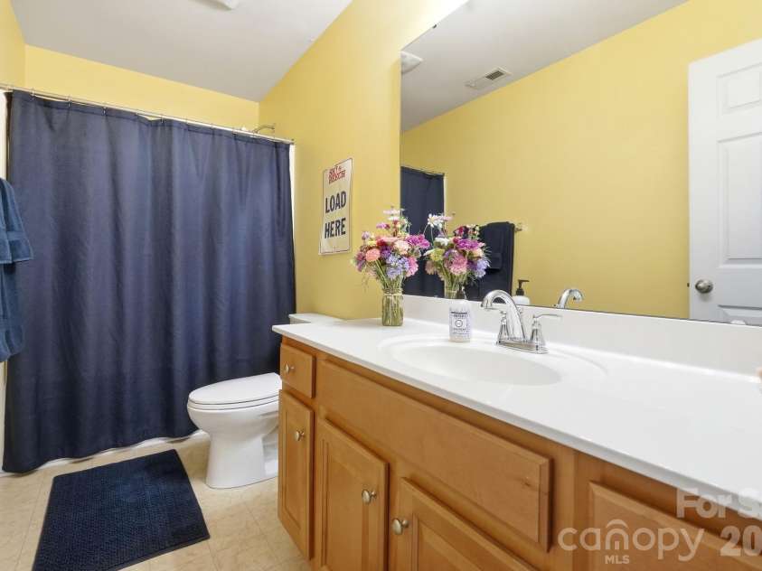 411 Moonshadow Haven, York, SC 29745.  MLS# CAR4414370, YatesRealty ID 44793. 