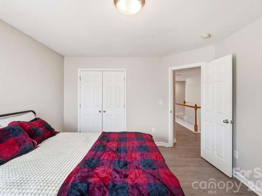 411 Moonshadow Haven, York, SC 29745.  MLS# CAR4414370, YatesRealty ID 44793. 
