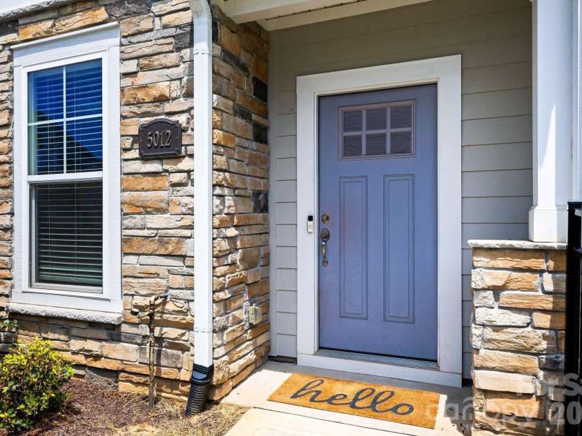 5012 Calvine Mill Way, Charlotte, NC 28205.  MLS# CAR4413396, YatesRealty ID 44794. 