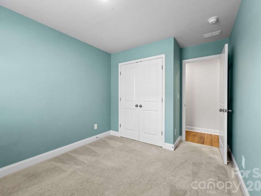 5012 Calvine Mill Way, Charlotte, NC 28205.  MLS# CAR4413396, YatesRealty ID 44794. 
