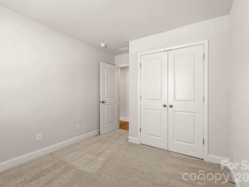 5012 Calvine Mill Way, Charlotte, NC 28205.  MLS# CAR4413396, YatesRealty ID 44794. 