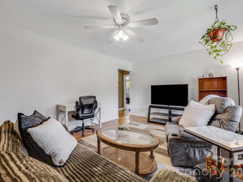 376 School Road, Asheville, NC 28803.  MLS# CAR4421506, YatesRealty ID 44798. 