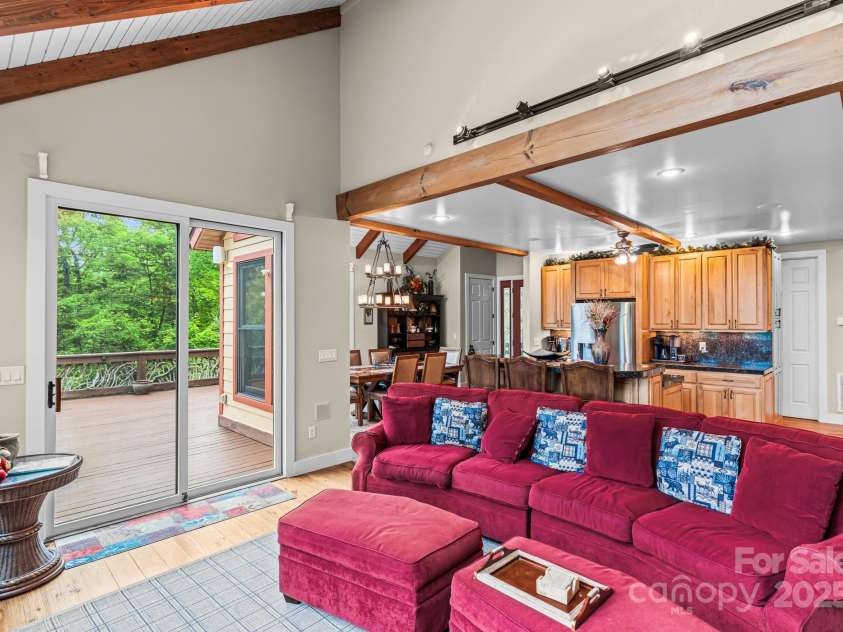300 Falls View Drive, Lake Toxaway, NC 28774.  MLS# CAR4311504, YatesRealty ID 448. 