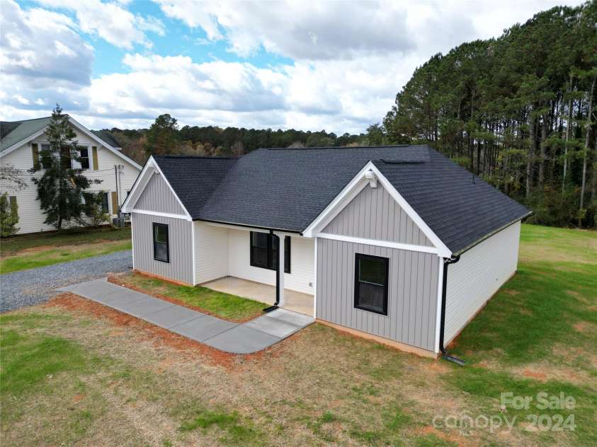 9605 Hwy 52 None, Wadesboro, NC 28170.  MLS# CAR4131199, YatesRealty ID 448. 