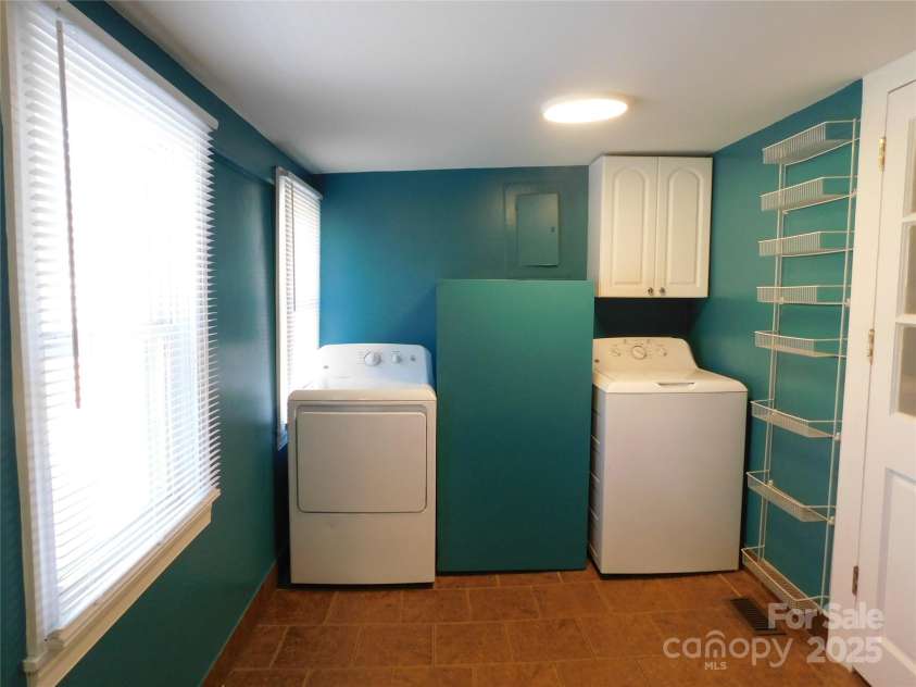 934 NC 150 Highway, Lincolnton, NC 28092.  MLS# CAR4228571, YatesRealty ID 4480. 