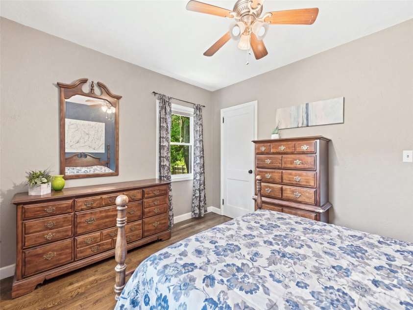 1909 Arlington Place, Hendersonville, NC 28791.  MLS# CAR4412388, YatesRealty ID 44801. 